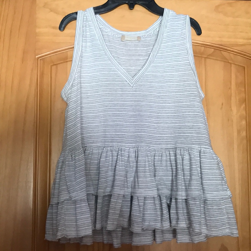 Ruffle tank